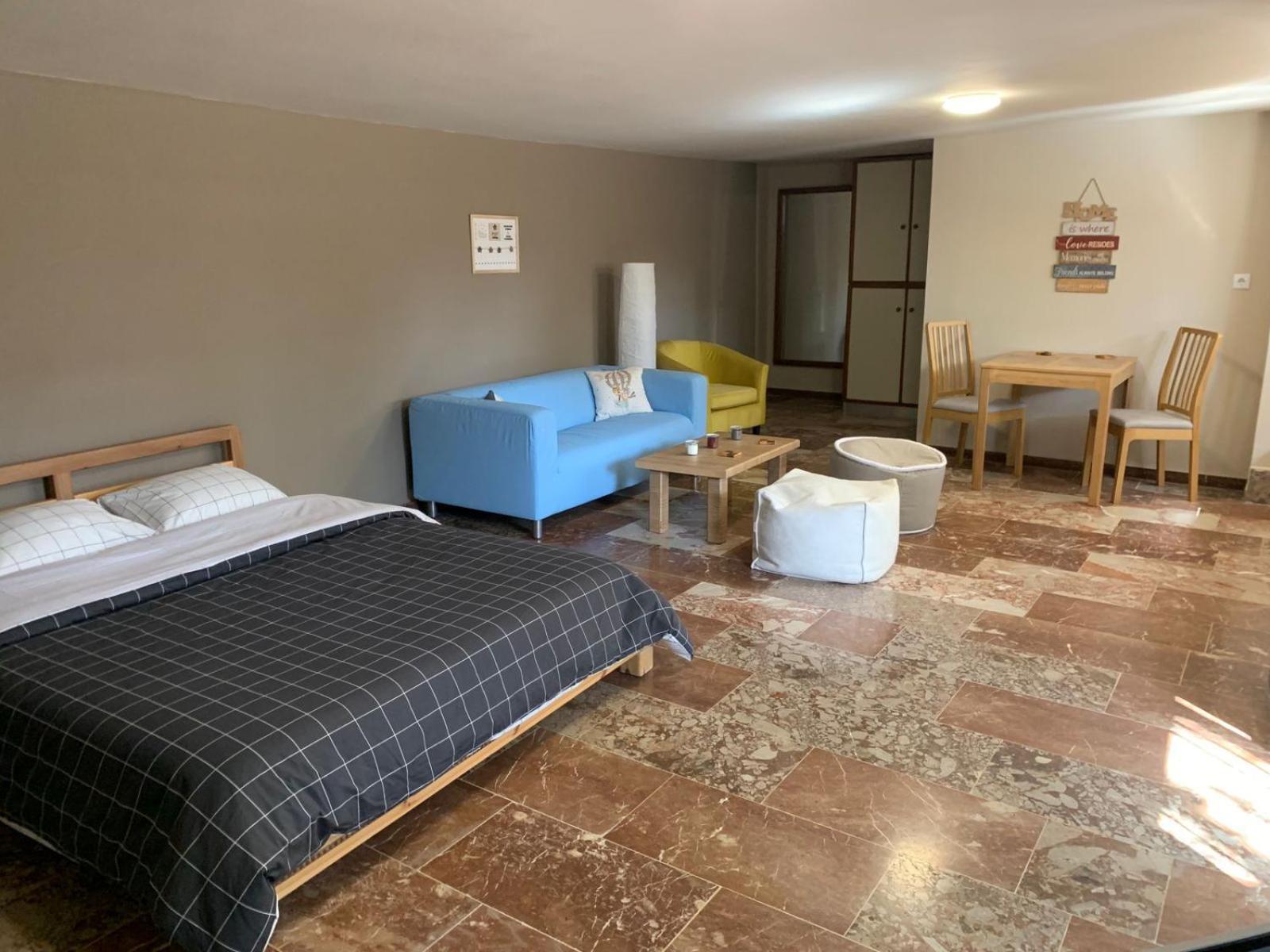 Apartamento Zoes Place Artemida  Exterior foto