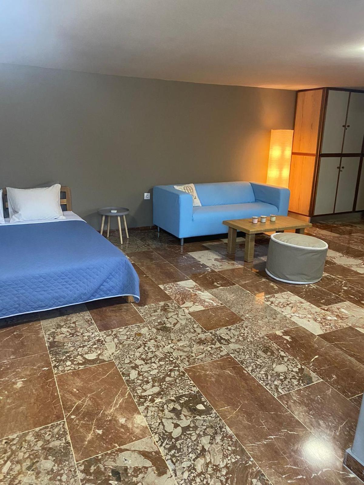 Apartamento Zoes Place Artemida  Exterior foto